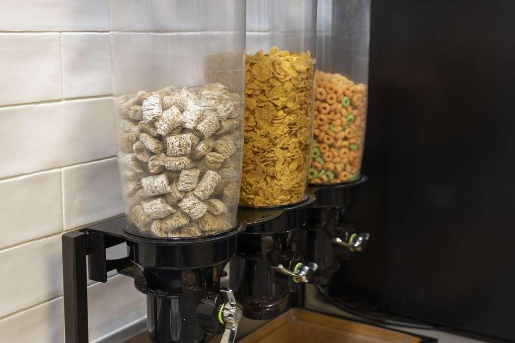 Hampton Inn Kent/Akron Area Restaurante foto