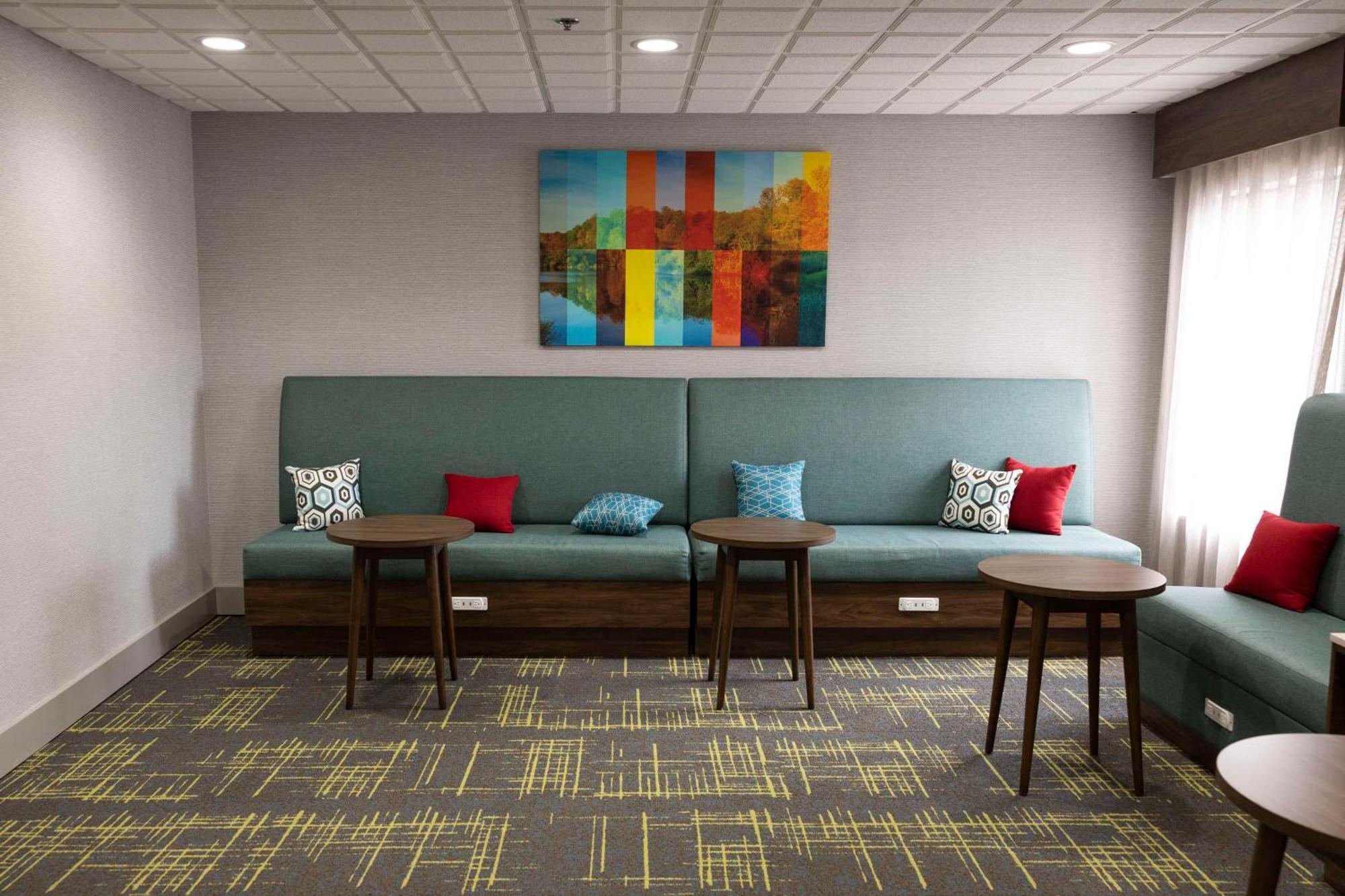 Hampton Inn Kent/Akron Area Exterior foto